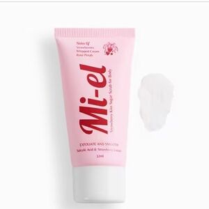 💙4/$20 MI-EL SKINCARE Strawberry Kiss Sugar Body Scrub